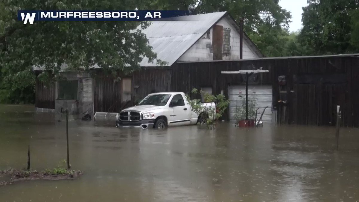 🌀 It appears #Barry will go down as the wettest tropical system in #Arkansas' state history!
🌧️ A report of 14.58 inches of rain fell in the city of #Murfreesboro. When confirmed, it will replace the state record of 13.91 inches from Tropical Storm Allison in 1989. #ARwx