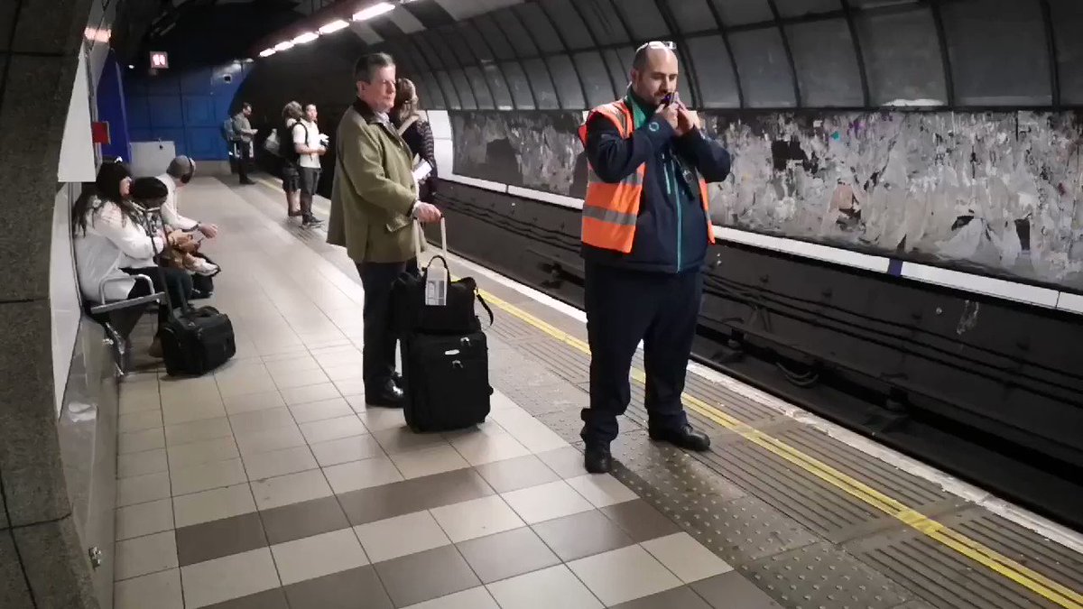 @Michael_Buffer Hi Michael, you a should stop by Bank Station this weekend while you are in London and check out the new you! #dlrbank #tfl #dlr #bank