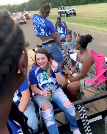 Nobody:
Texans: