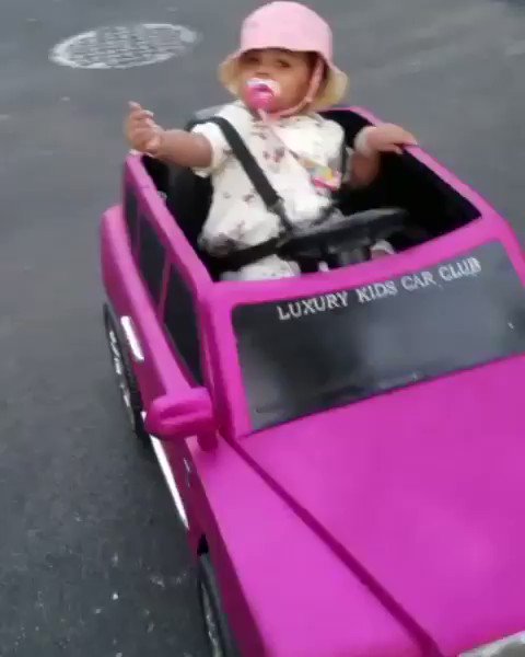 iamcardib (@iamcardib) on Twitter photo 18/07/2019 14:43:04 On my way to withdrawal money out my mommy’s bank account. My auntie Henny bought me this car 💁🏽♀️ On my way to withdrawal money out my mommy’s bank account. My auntie Henny bought me this car 💁🏽♀️