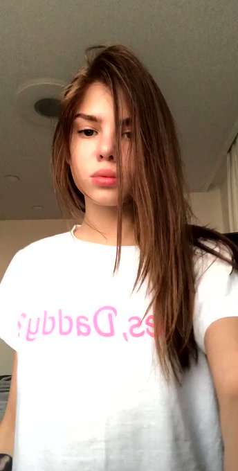 Ready for play @chaturbate  #babygirl #anibutler https://t.co/nyIz3mtzYO