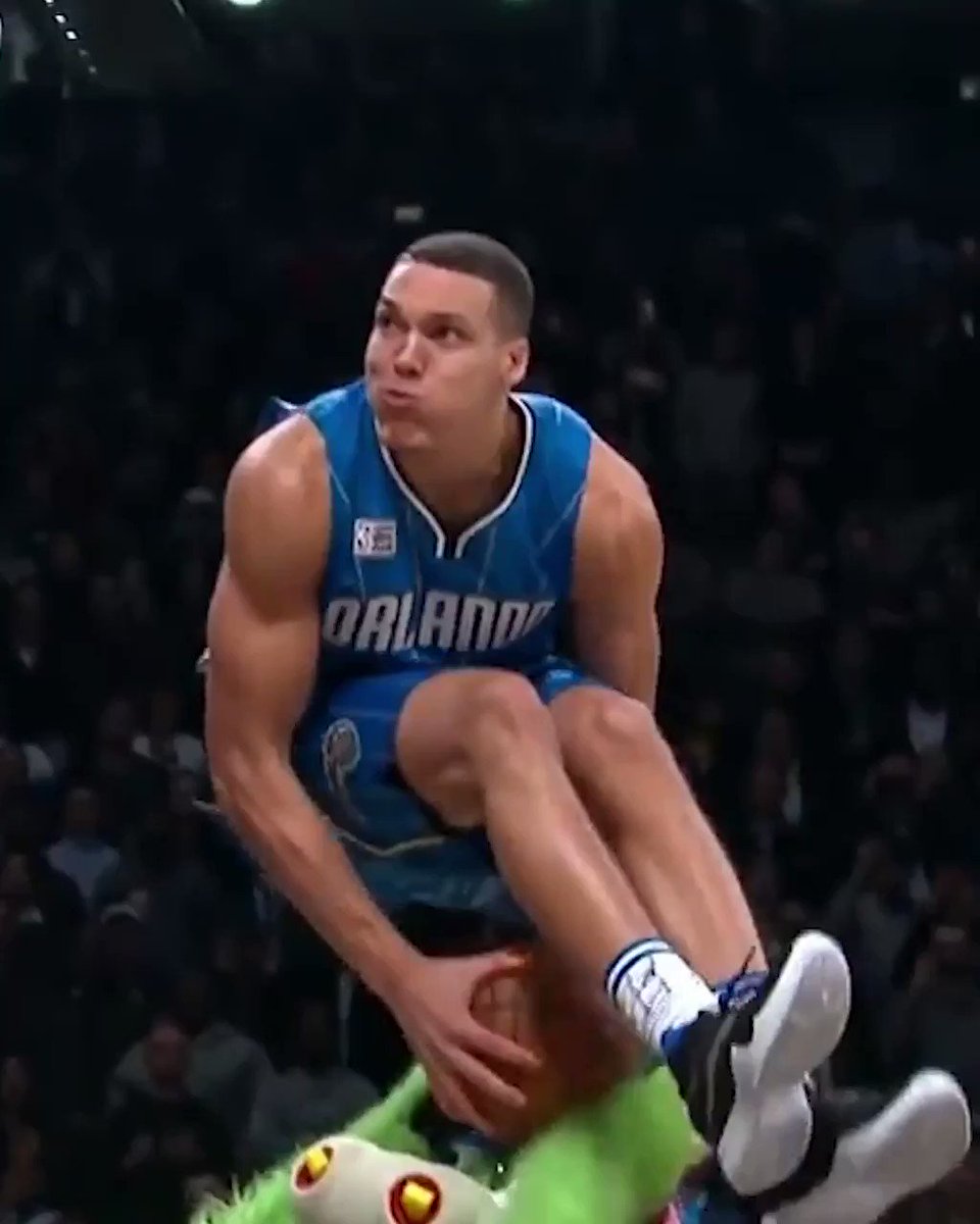 #TBT When Aaron Gordon shocked the world with this insane dunk! ๐ฑ๐ฅIn the history of the dunk contest. Where do you rank it? ๐@Double0AG #ballislife