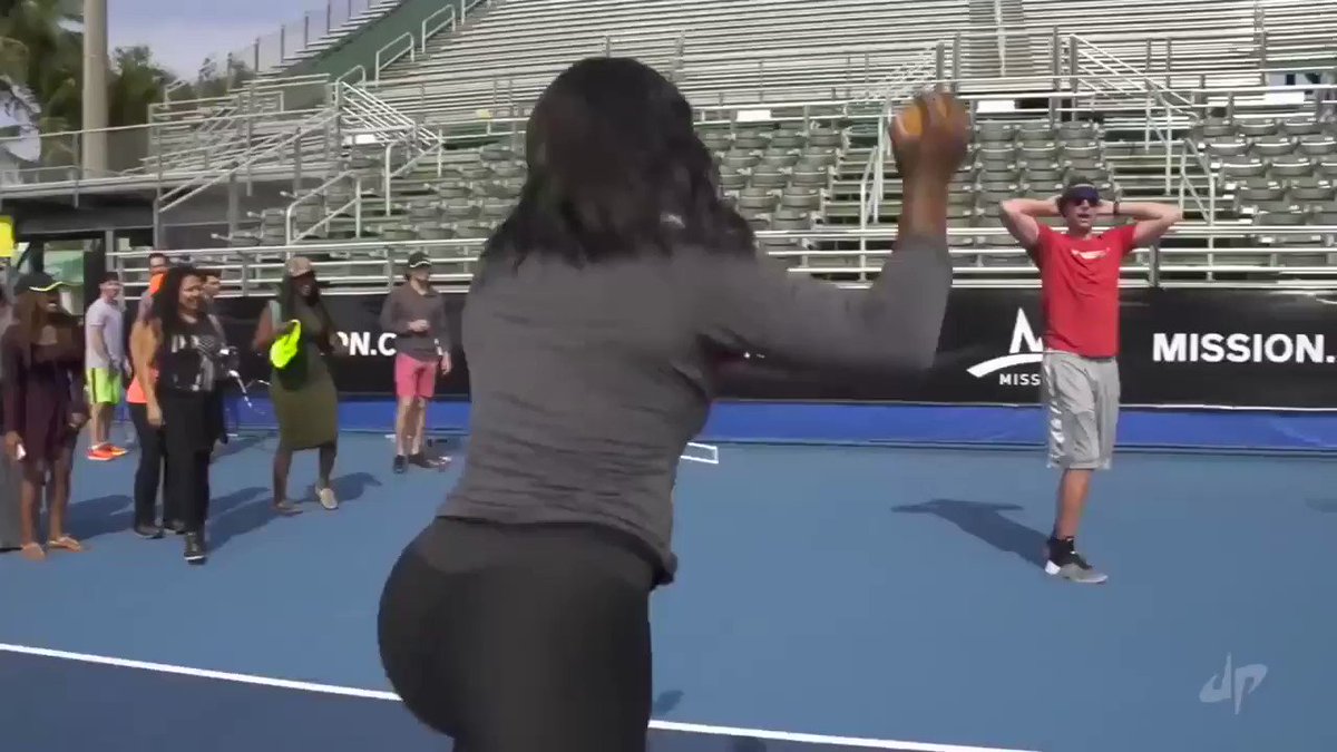 EBC (@ItsBlackCulture) on Twitter photo 2019-07-21 11:37:37 To all the non-tennis-playing men who think they can win a point against Serena, watch this... 🙃👸🏾🎾 To all the non-tennis-playing men who think they can win a point against Serena, watch this... 🙃👸🏾🎾