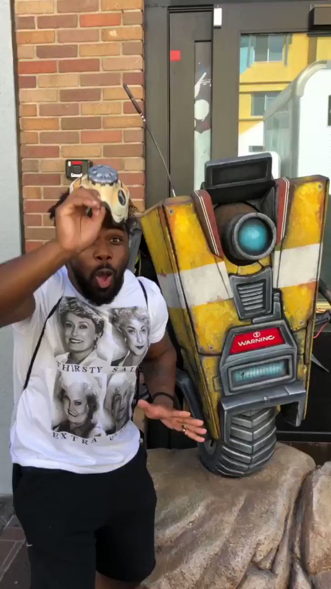 #LetsMakeSomeMayhem @borderlands