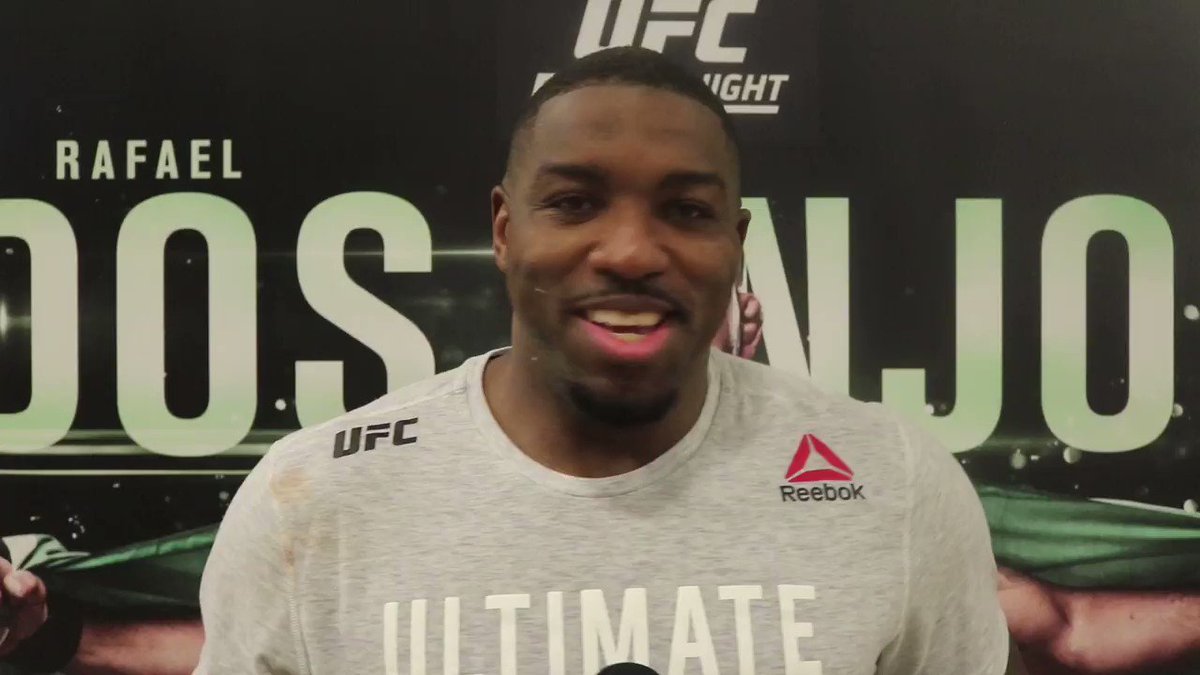 "I am an absolutely different heavyweight." - Hear Walt Harris (@TheBigTicket205) talk about his 12 second knockout victory over Aleksei Oleinik at #UFCSanAntonio 🔊🆙
Results: https://www.ufc.com/news/ufc-san-antonio-results-rafael-dos-anjos-leon-edwards …