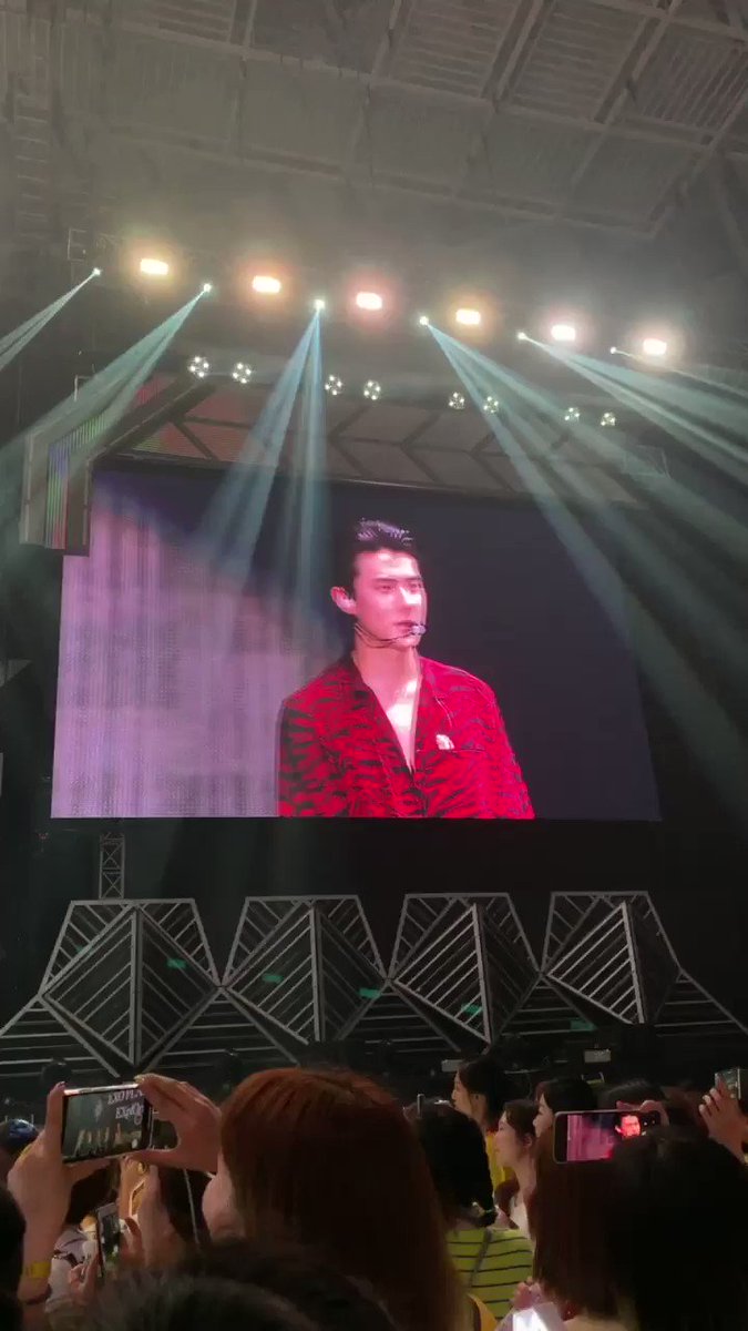 @qtpiebyunbaek's photo on #EXplOrationinSeoulDay3