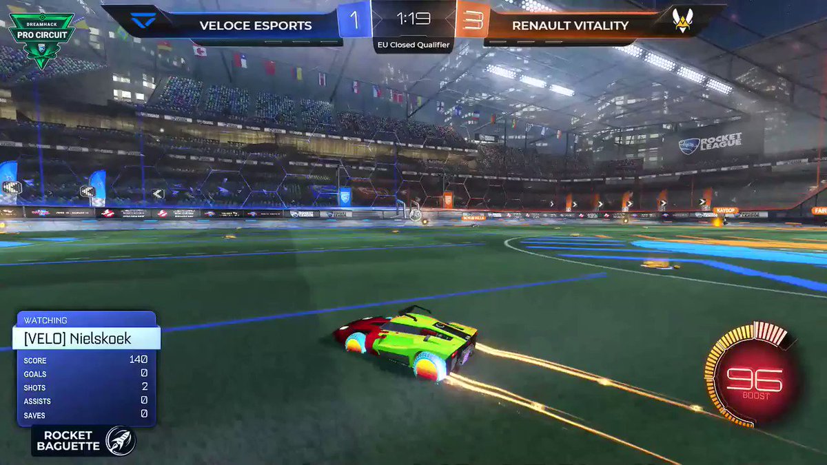 And the first game is ours, the next game is up!
Renault Sport Team Vitality 1 - 0 @VeloceEsports 🙌
#RSspirit #VforVictory @RenaultF1Team
▶ http://twitch.tv/rocketbaguette