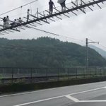 トーマス好き集まれ!アニメからトーマスが飛びでて線路を走っているよ!