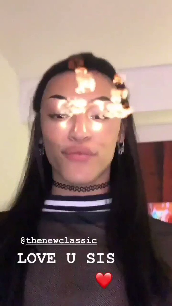 AMAMOS UMA AMIZADE! Pabllo Vittar ao som do novo single #FuckItUp de Iggy Azalea com Kash Doll via Instagram stories.