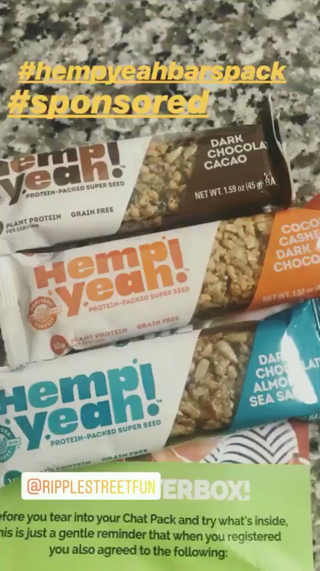 Got to try these for free and let me tell you they were so delicious even the kids loved them! The almond sea salt was our favorite who doesn’t love healthy chocolate right!!!!! #hempyeahbarspack #sponsored @RippleStreetFun