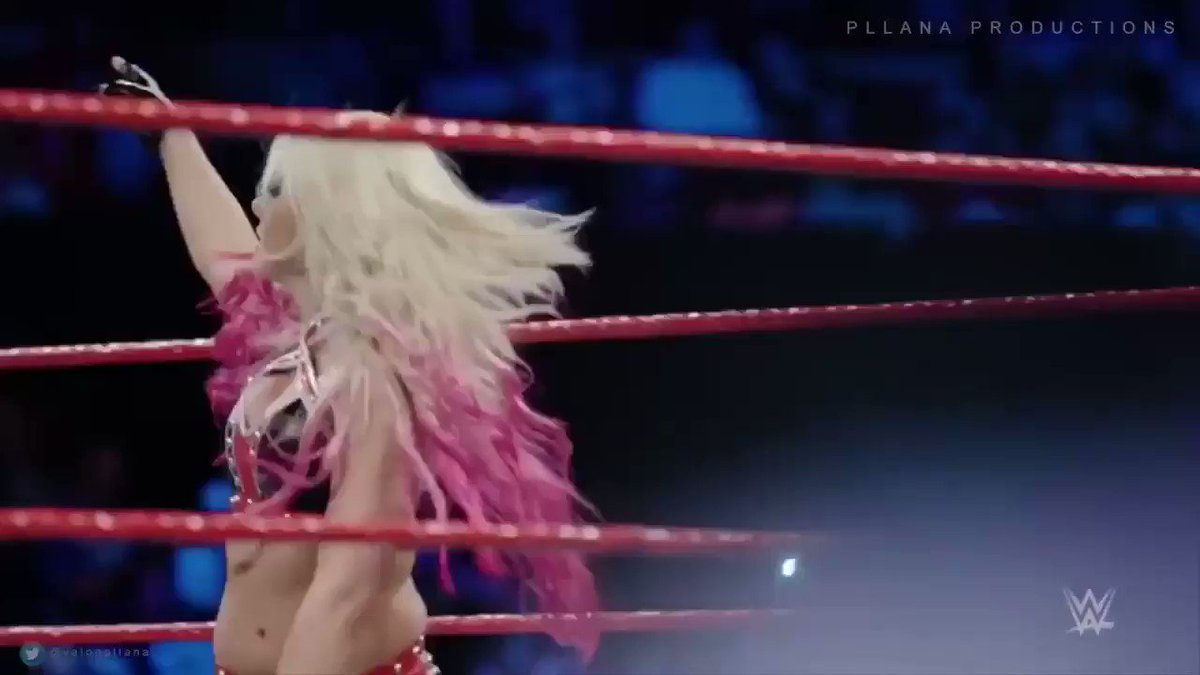 #GiveWWEWomenAChance