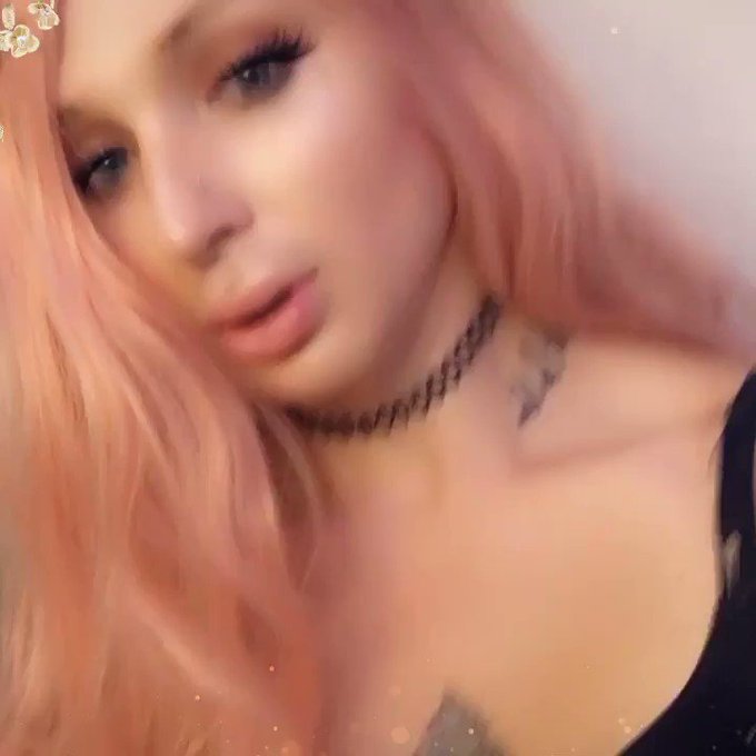 TS Brie’s pics and videos