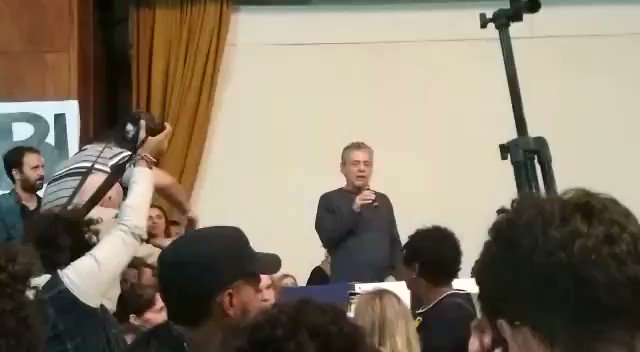 Vídeo incorporado