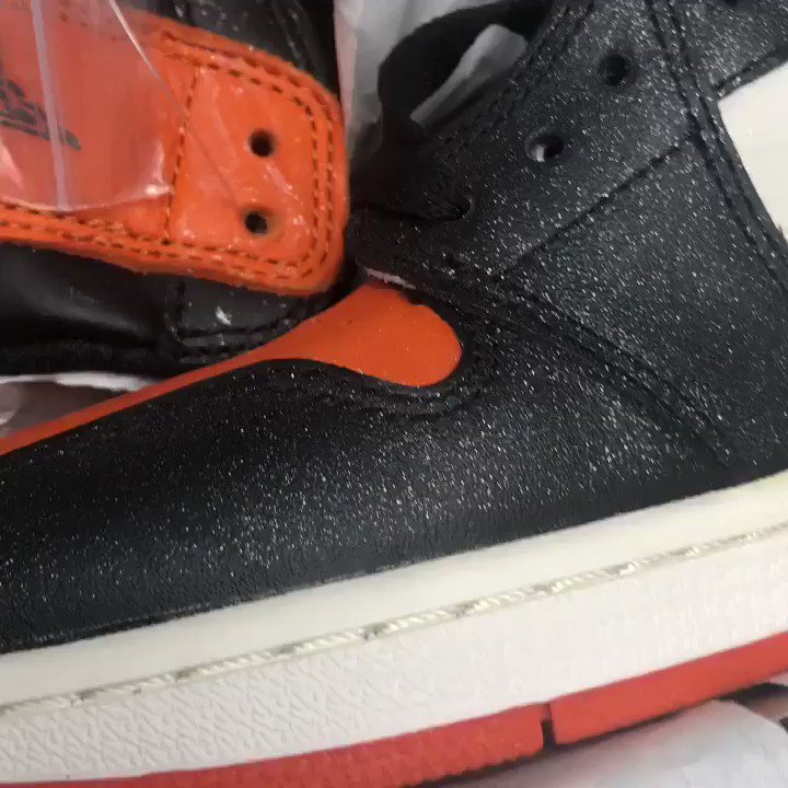 deadstock shattered backboard jordan 1s