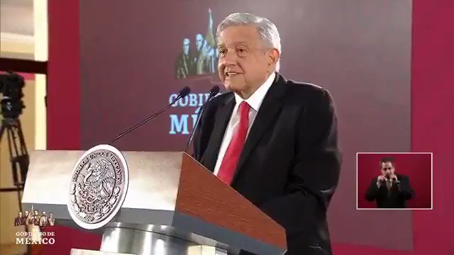Él es @lopezobrador_.❌Tardó 14 años en terminar la carrera.❌Reprobó materias.❌Promedio de 7.❌No posgrado.❌Cree que México se fundó hace 10 mil años.❌Dice “dijisteS”.Pero critica a investigadores y académicos como si fuera un Nobel.CRETINO.