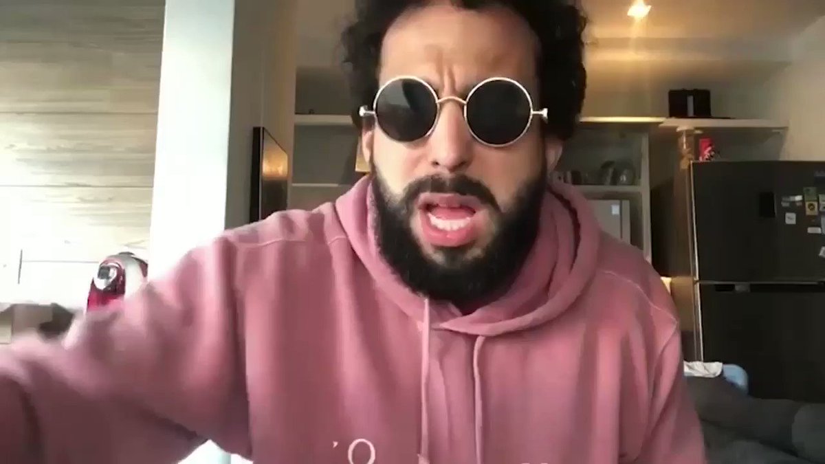 O humorista @murilocouto fez outra música de passinho sobre as coisas de Pernambuco. Na moral, po. Esse é tabacudo de carteirinha. Resumo da história: até Murilo, que é de Belém, sabe que Abreu e Lima é longe pra carai 😂Marque seu amigo que vai gostar desse novo passinho!
