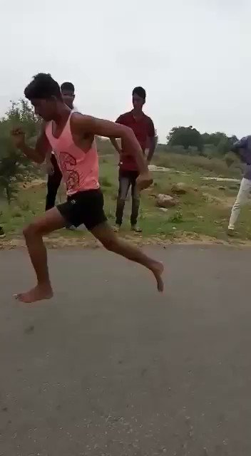 #Pls watch.!#If this boy can finish 100 meter line in 11 sec's,he can finish it even in 9 sec's,if he gets good shoes and proper training#अगर इस बालक को अच्चे जूते और ट्रेनिंग मिल जाये तो 11 सेकंड की जगह 9 सेकंड में भी 100 मीटर दूरी तय कर सकता है@OfficeOfKNath@jitupatwari