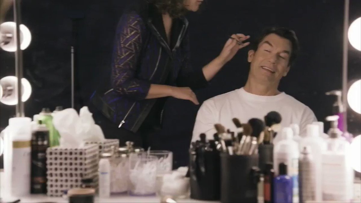 10-minutes before the show and @MrJerryOC didn't know what to wear!