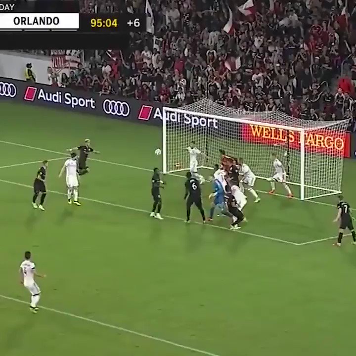 One year later, this Wayne Rooney chase-down tackle and assist in the 96th minute is still something else 👏
