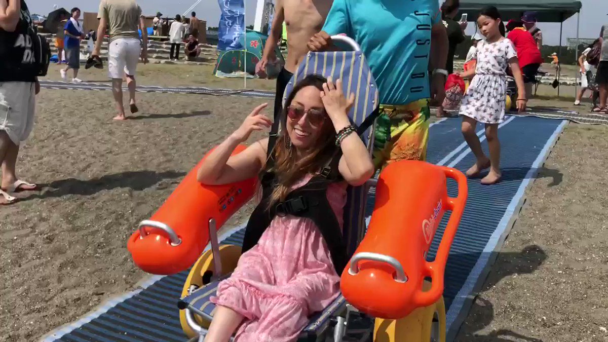 水陸両用車車椅子『mobi-Chair』・鎌倉にはこのモビチェアが4台ある！！