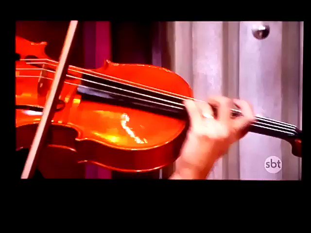 Que coisa linda. Adoro música clássica. Por mim essa entrevista não acabaria nunca 😅❤#TheNoite