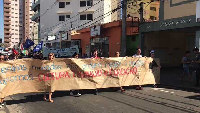 Vídeo incorporado