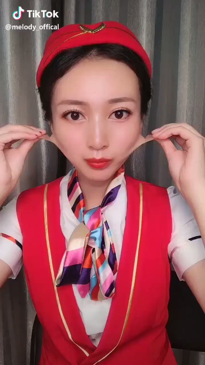 メイクは勿論凄い上手いけど元々の顔のパーツの位置が良いからだよね…
