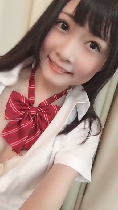 AV女優山井すずのTwitterエロ動画3