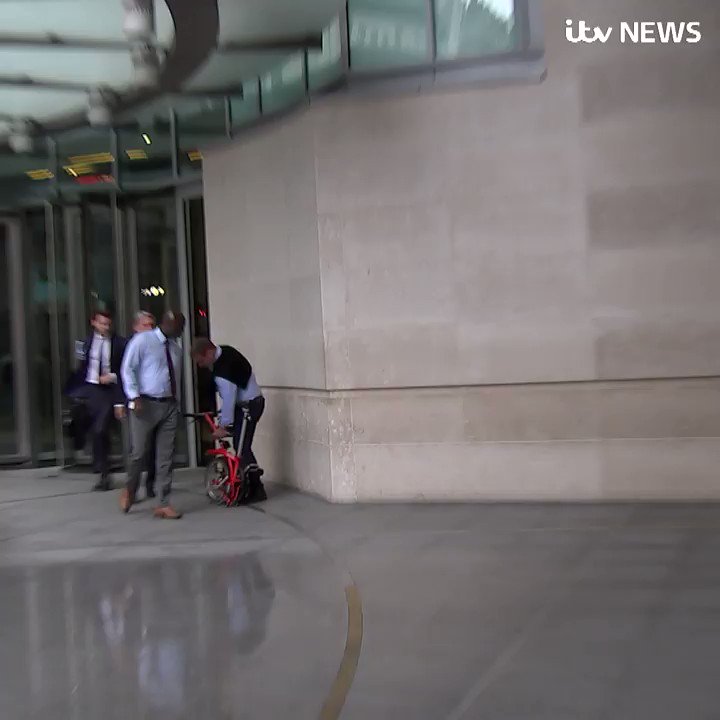 ITV News Politics (@ITVNewsPolitics) on Twitter photo 2019-08-14 09:43:34 Former chancellor Philip Hammond declines to answer Brexit questions when approached by ITV News, after he accused the PM of trying to wreck the chances of a new deal with the EU itv.com/news/2019-08-1… Former chancellor Philip Hammond declines to answer Brexit questions when approached by ITV News, after he accused the PM of trying to wreck the chances of a new deal with the EU itv.com/news/2019-08-1…