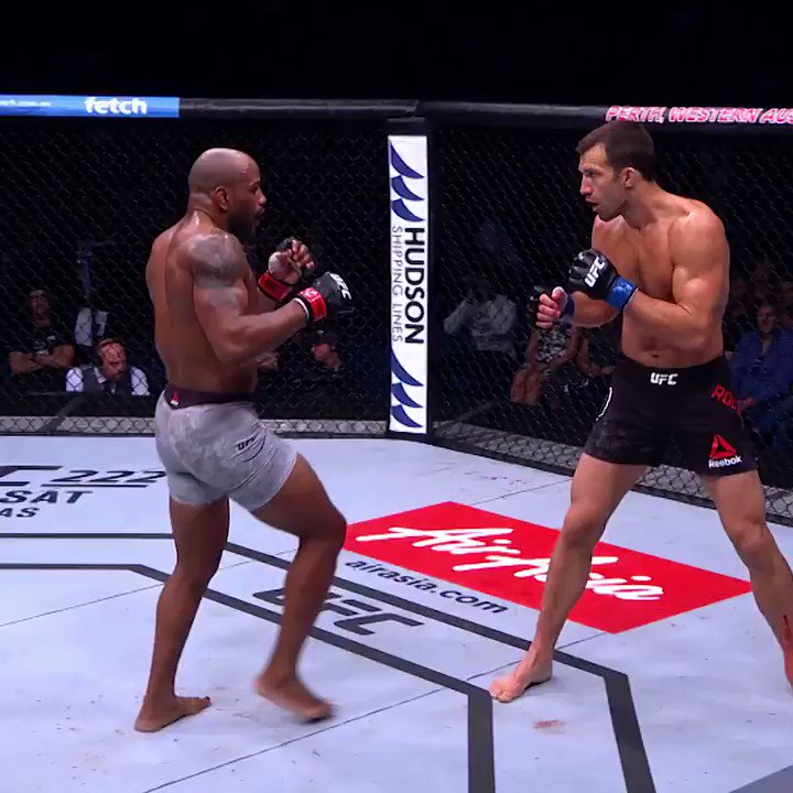 Levante la mano quien está emocionado por ver a @YoelRomeroMMA 🇨🇺 pelear de nuevo este sábado 🙋♂️🙋
#UFC241 ➡️ http://bit.ly/2Z42kg3