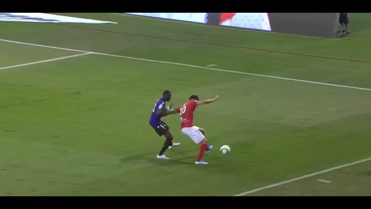 DZfoot (@DZfoot) on Twitter photo 2019-08-17 19:33:04 Ya Yemma 😱, un Ghoraf Assadien 😍 Ya Yemma 😱, un Ghoraf Assadien 😍