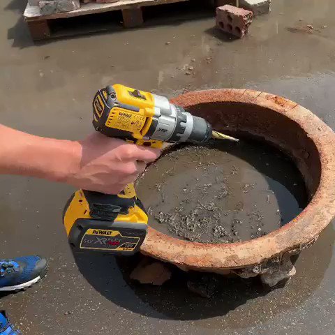 World of Engineering (@engineers_feed) on Twitter photo 2019-08-18 15:40:33 The beauty of step drill bits is that they can go from no-hole to large-hole very quickly as thereβs no need to swap between 2, 3, or even more intermediate drill bit sizes. youtu.be/mxtRwHlidE0 The beauty of step drill bits is that they can go from no-hole to large-hole very quickly as thereβs no need to swap between 2, 3, or even more intermediate drill bit sizes. youtu.be/mxtRwHlidE0