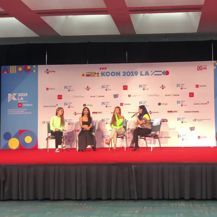 @kconusa's photo on Hwasa