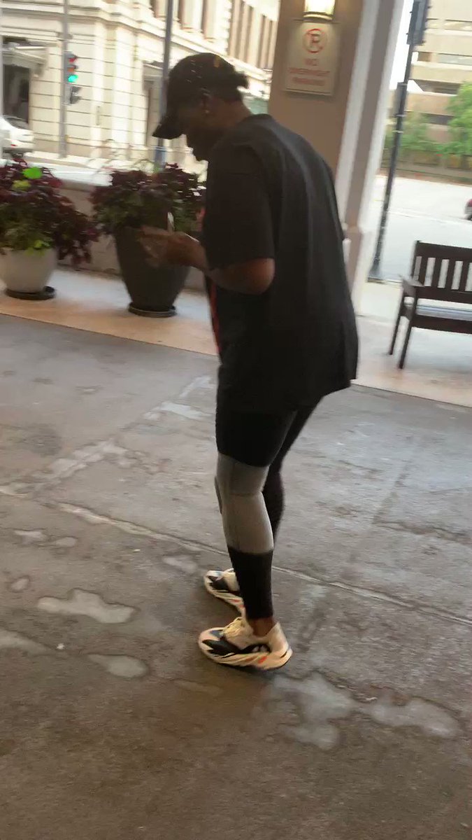 Leslie Jones 🦋 (@Lesdoggg) on Twitter photo 2019-08-19 03:48:38 been traveling doing my hour in different towns! It’s so fire yo! And I’m so excited for the taping in DC on September 10 at the Warner Center! We got two shows and I want them packed!! I want this comedy special to be awesome!!So go get your tickets!! SEPT 10th DC WARNER CENTER been traveling doing my hour in different towns! It’s so fire yo! And I’m so excited for the taping in DC on September 10 at the Warner Center! We got two shows and I want them packed!! I want this comedy special to be awesome!!So go get your tickets!! SEPT 10th DC WARNER CENTER