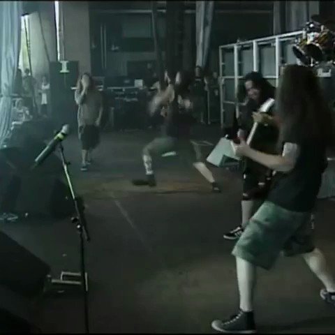 Happy Birthday Dimebag Darrell August 20, 1966 this is the only footage I have of him and I R.I.P. 