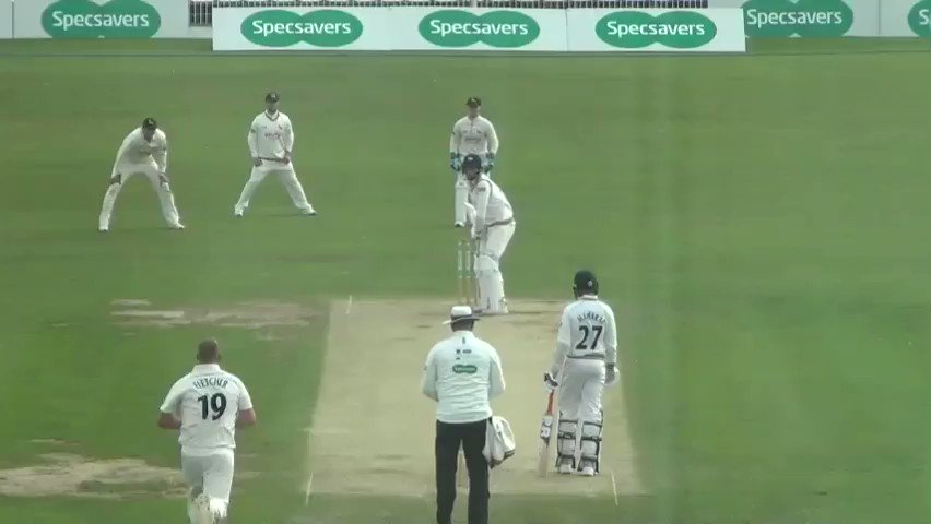 REPLAY | A terrific effort from the #BulwellBomber who has bowled an 11 over spell in the afternoon session and claims his fifth wicket of the innings as Coad edges to Coughlin in the slips. Follow #YorksvNotts live 👉http://socsi.in/g_chRQl