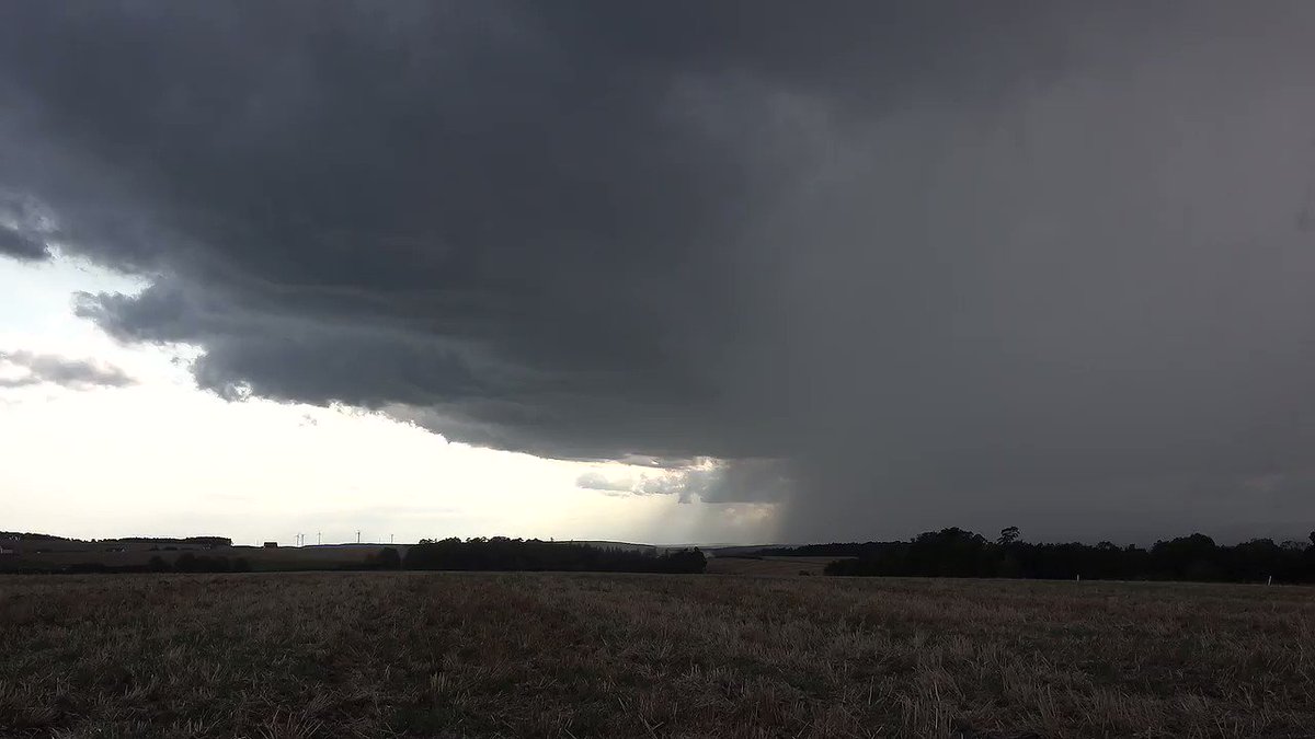 Markus Weggasser On Twitter Downburst Mit Gewitter Bei Rodelmaier Nahe Bad Neustadt Bayern Vom Sontag Im Zeitraffer Video Wetter Unwetter Severeweather Kachelmannwettr Uwz De Dwd Presse Skywarn De Https T Co Ziqvha8pqv