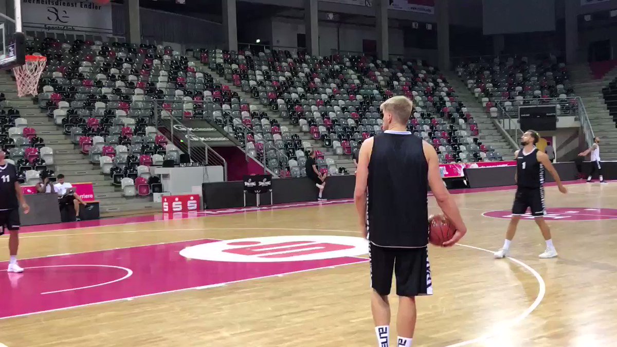 Telekom Baskets Bonn @TelekomBaskets