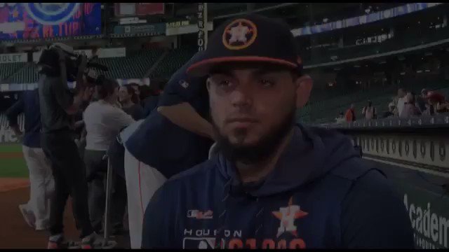 El @astros robertoosuna1 es hoy por hoy uno de los tres mejores cerradores de la @mlb Hoy consiguió su salvamento número 31. Aquí un cachito de nuestra charla que tuvimos en exclusiva con @TUDNUSA @TUDNMEX