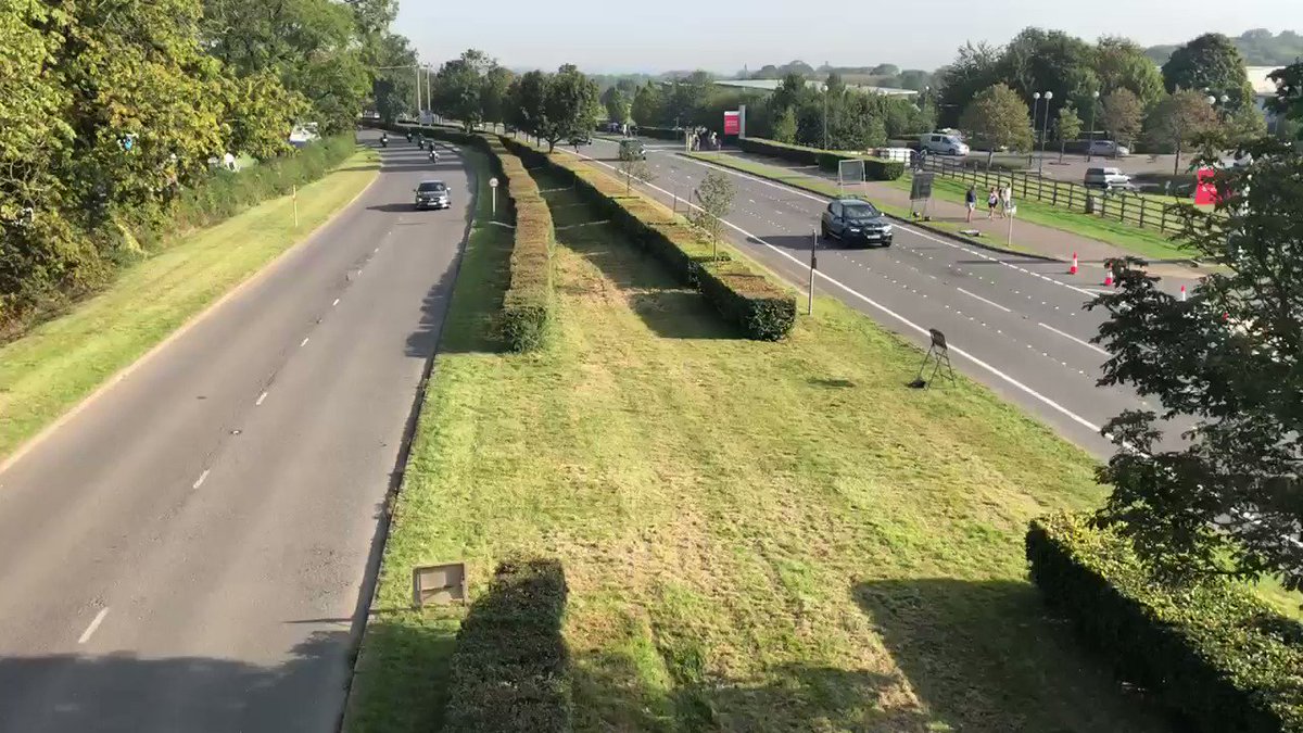 Coming to the #MotoGP at Silverstone? Please remember to follow directional signage carefully as there is a full one way system in place on the Dadford Road 🚙🚗🚙