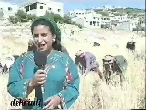 تلفزيون قديم Tv Twitter Da الشاعرة الاردنيه نجاح المساعيد في التلفزيون الاردني في التسعينات