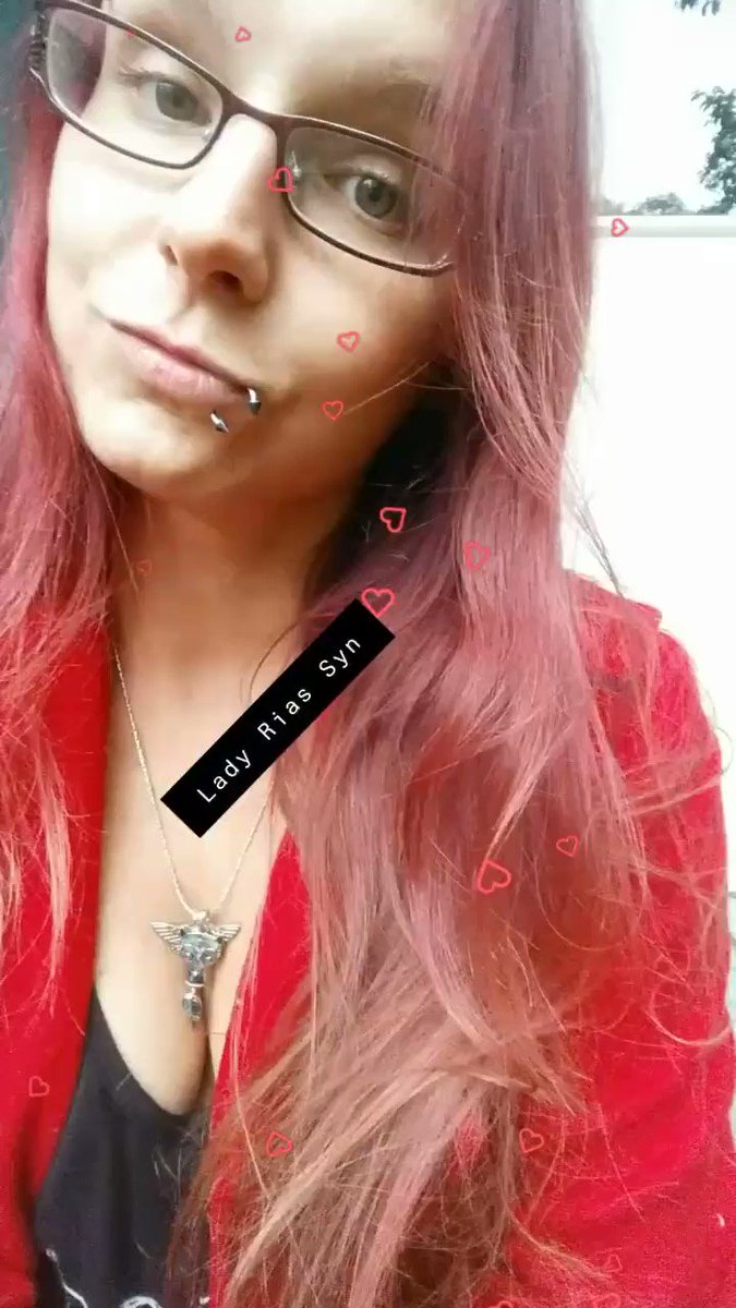 Model - Lady RiasSyn kinky