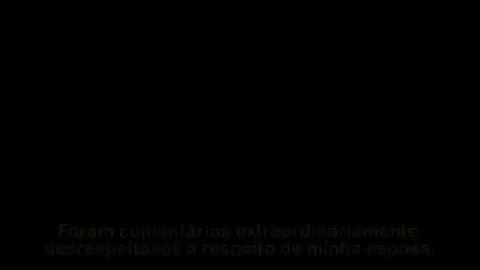Ninguém pode dizer que Macron é de esquerda. Quem pode defender a falta total de educação, de comportamento minimamente adequado ao cargo que ocupa? O presidente brasileiro é uma vergonha.