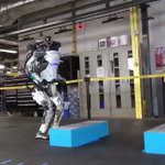 ロボット技術が進歩した結果？アスリート化した!