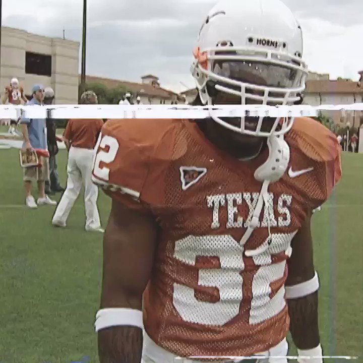 RT @HookemHeadlines: Throwing it back to Cedric Benson’s dominant 2004 performance vs. UNT. https://t.co/mLwVgtCo1s