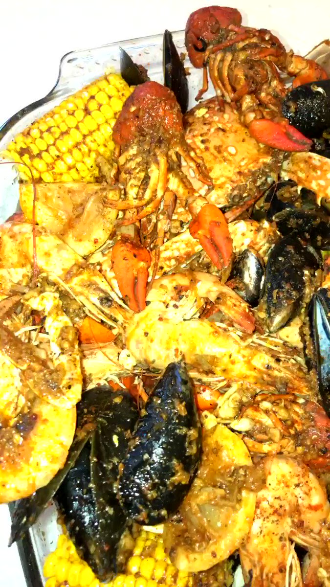 🦋 (@_HeidiF) on Twitter photo 2019-09-01 21:33:23 starting up a new seafood joint @ceejaycrabshack on insta & snapchat 🦞🦀🦐😋 starting up a new seafood joint @ceejaycrabshack on insta & snapchat 🦞🦀🦐😋