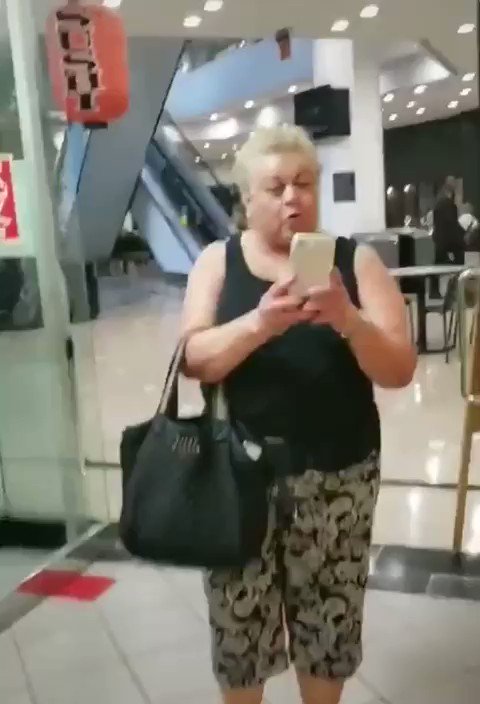 Jajajajajajajajajajajajajajaja no lo voy a superar nunca.