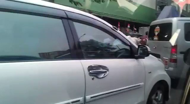 Video terlekat
