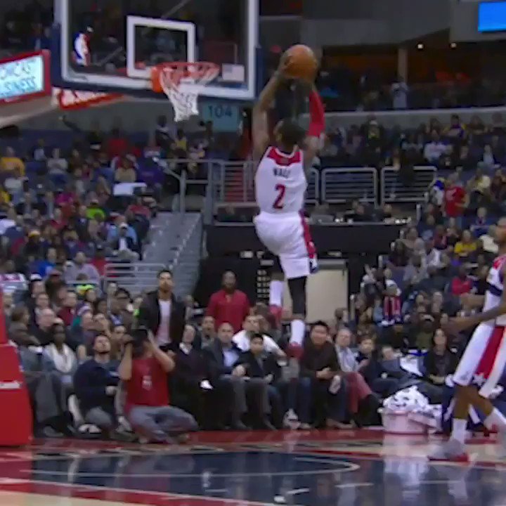 Making 360s look easy. Happy Birthday, John Wall 