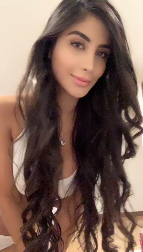 ديوث خواتي